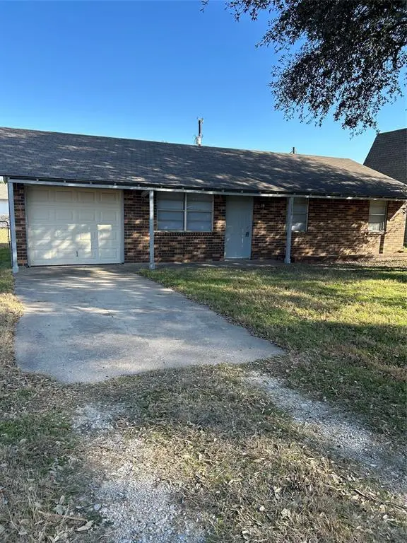 1836 Coral Rd
