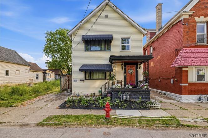96 Detroit St