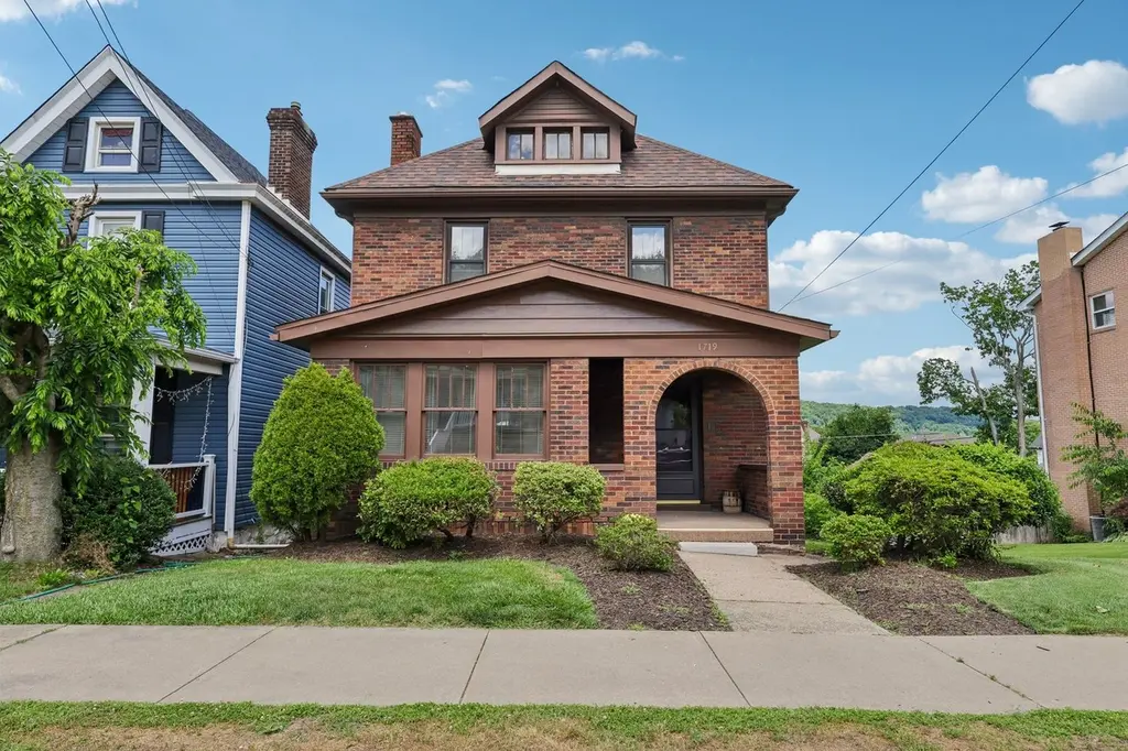 1719 Vance Ave