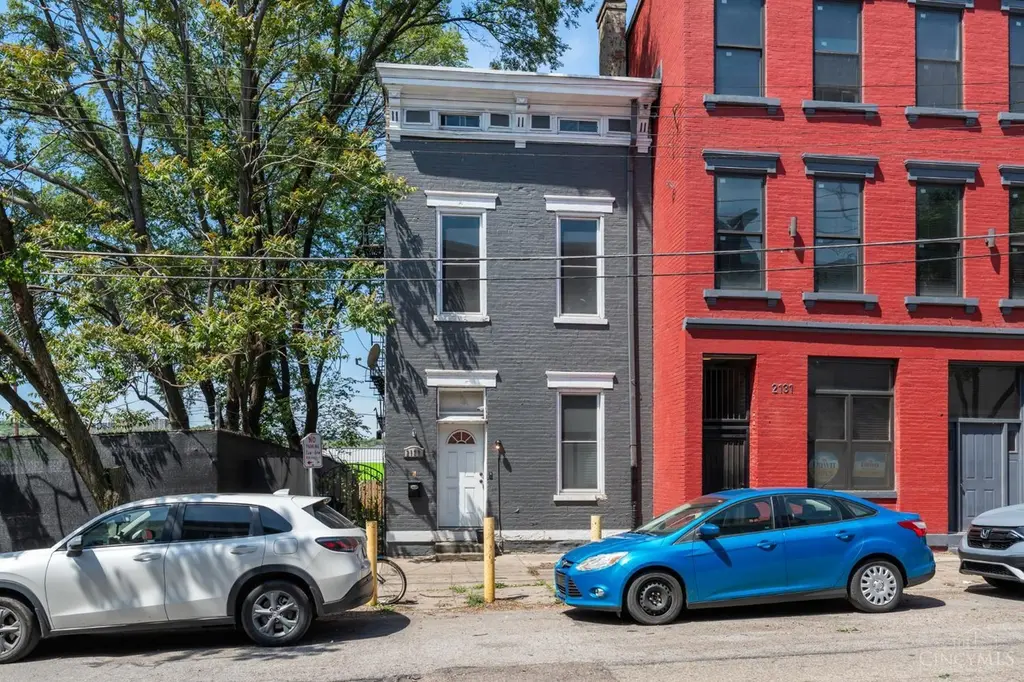 2129 Colerain Ave