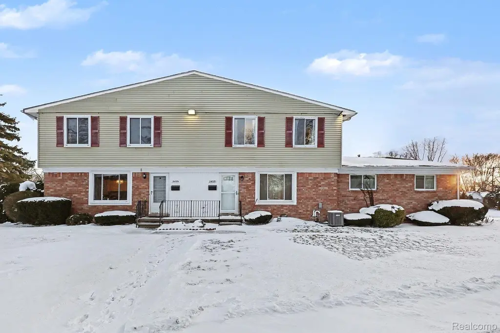 24570 Quad Park Ln