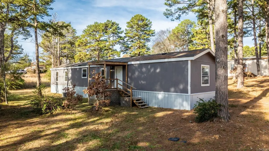 118 Chalet Cir