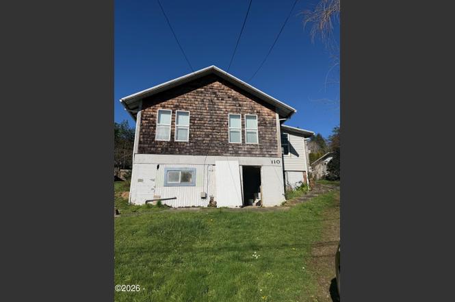 110 Driftwood Ave
