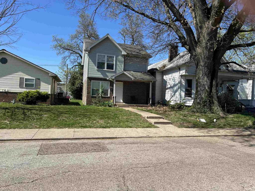 1114 Cherry St