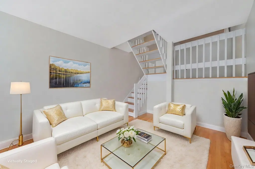 403 E 87th St Unit 3B