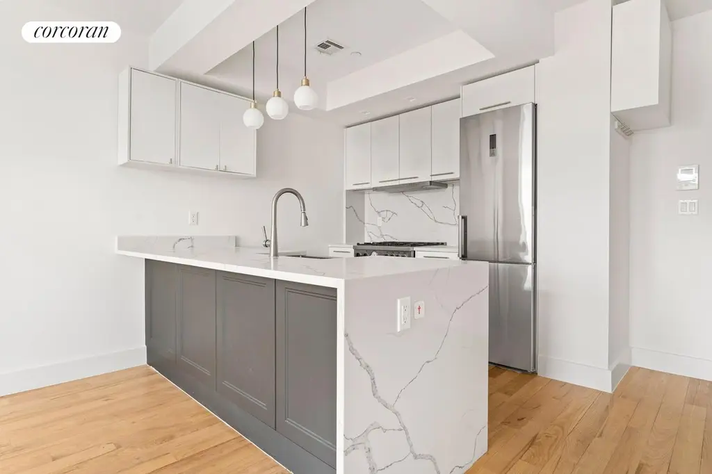 627 Dekalb Ave Unit 5B