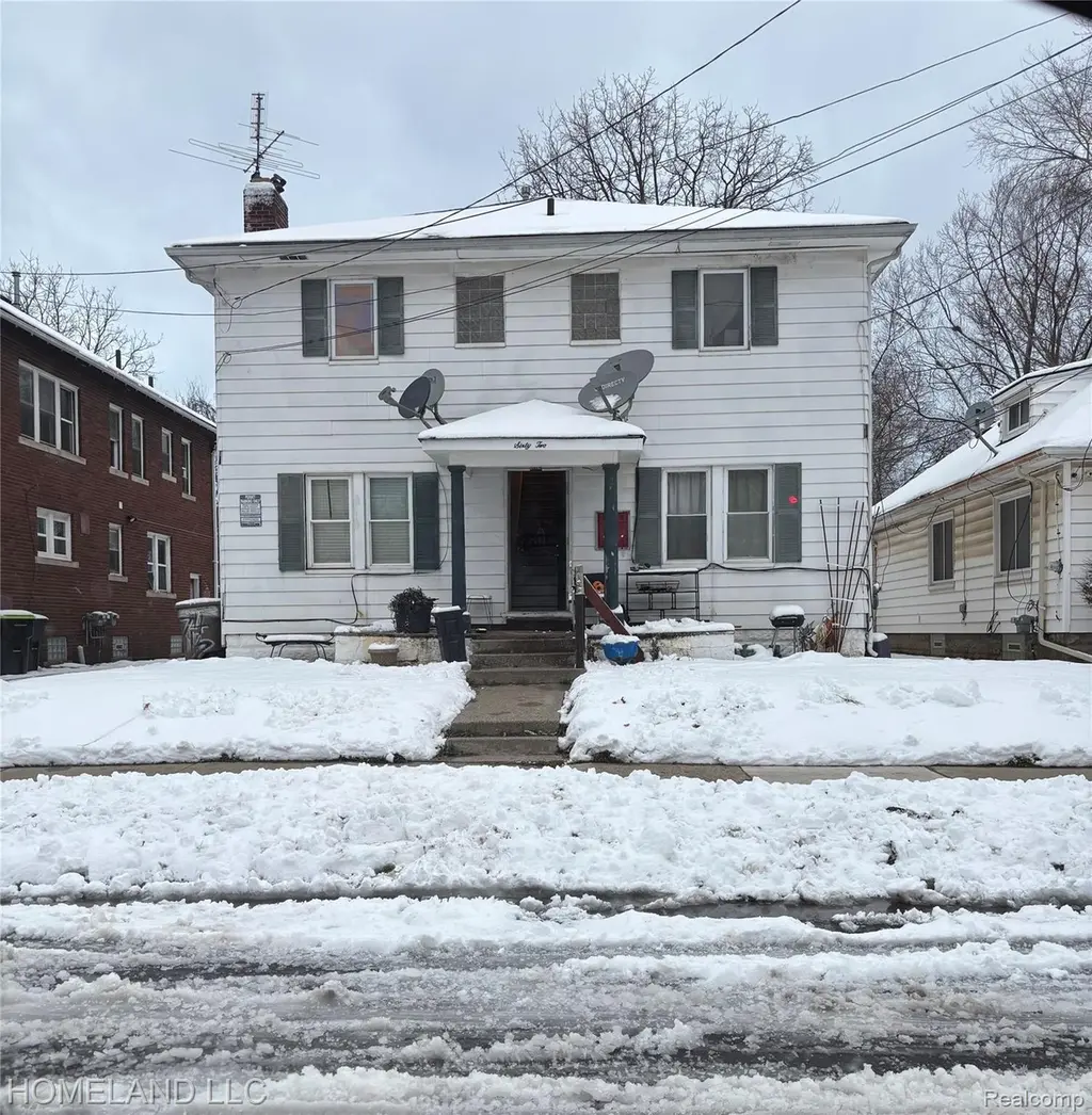 62 Newberry St