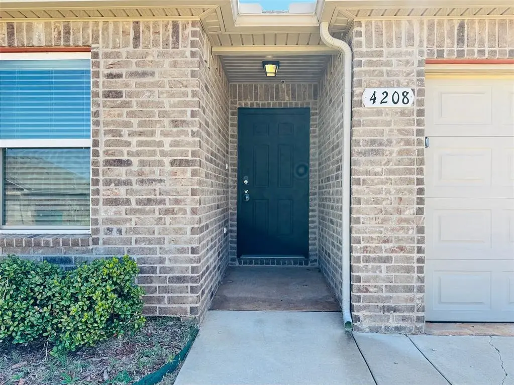 4208 Umbria Rd