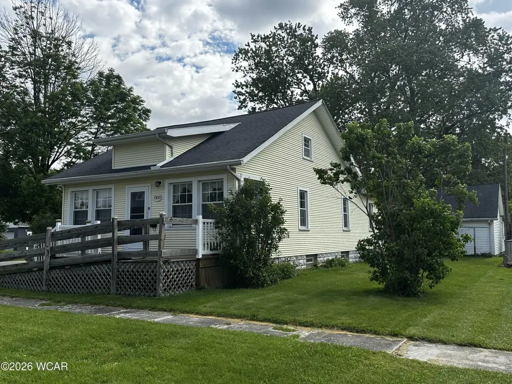 1100 S Main St