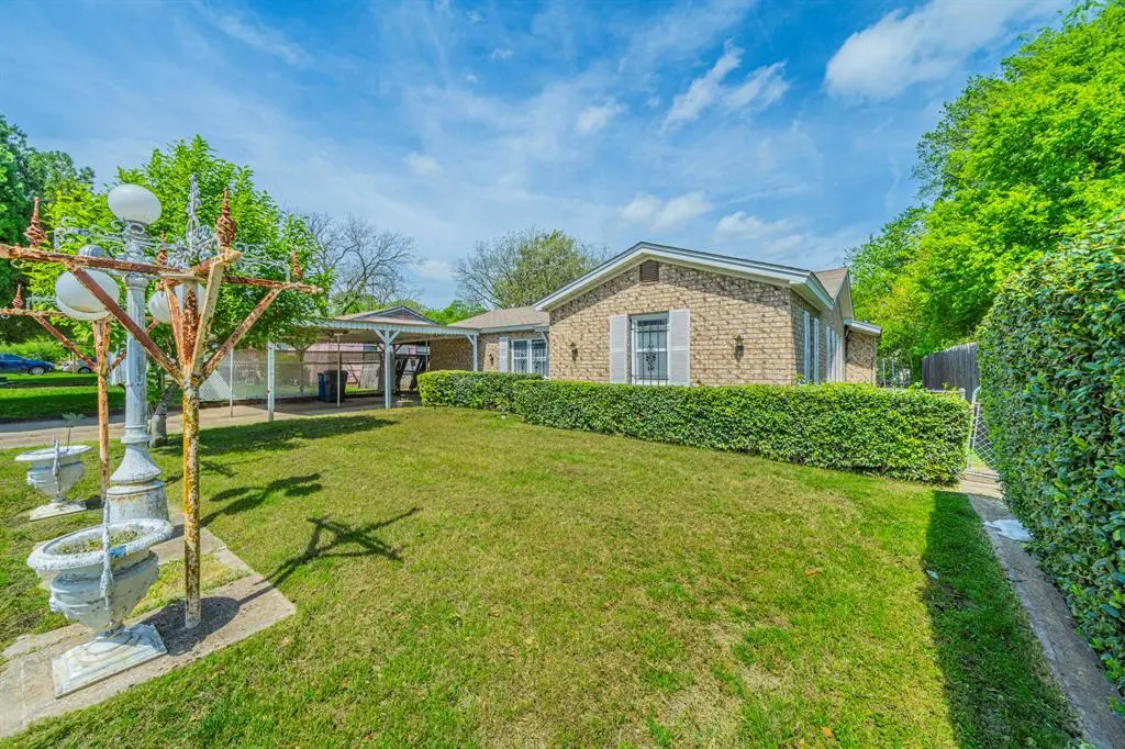 3903 Lovingood Dr