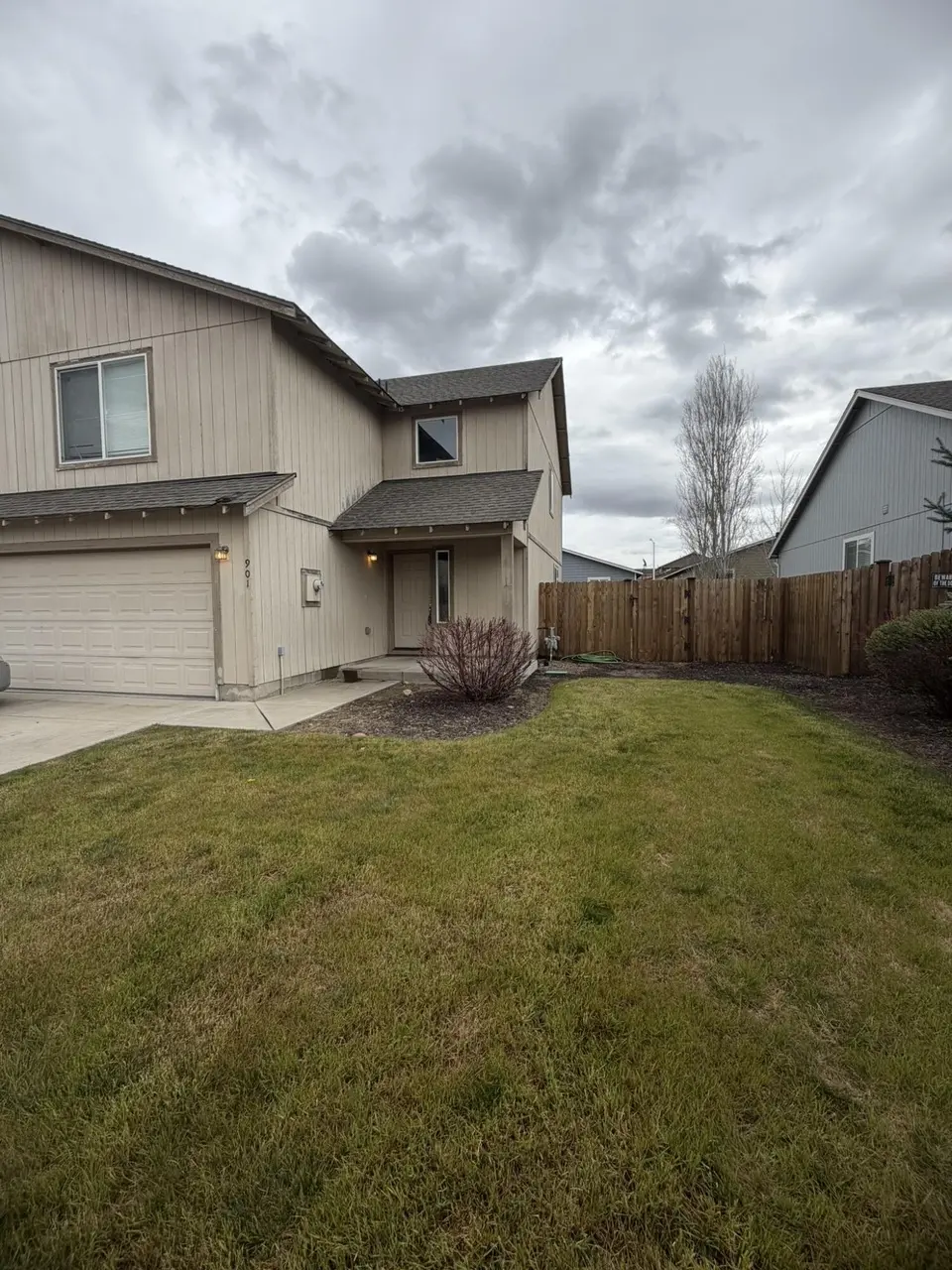 901 SE Kierra Pl