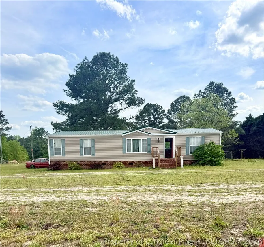 7504 Hidden Ln