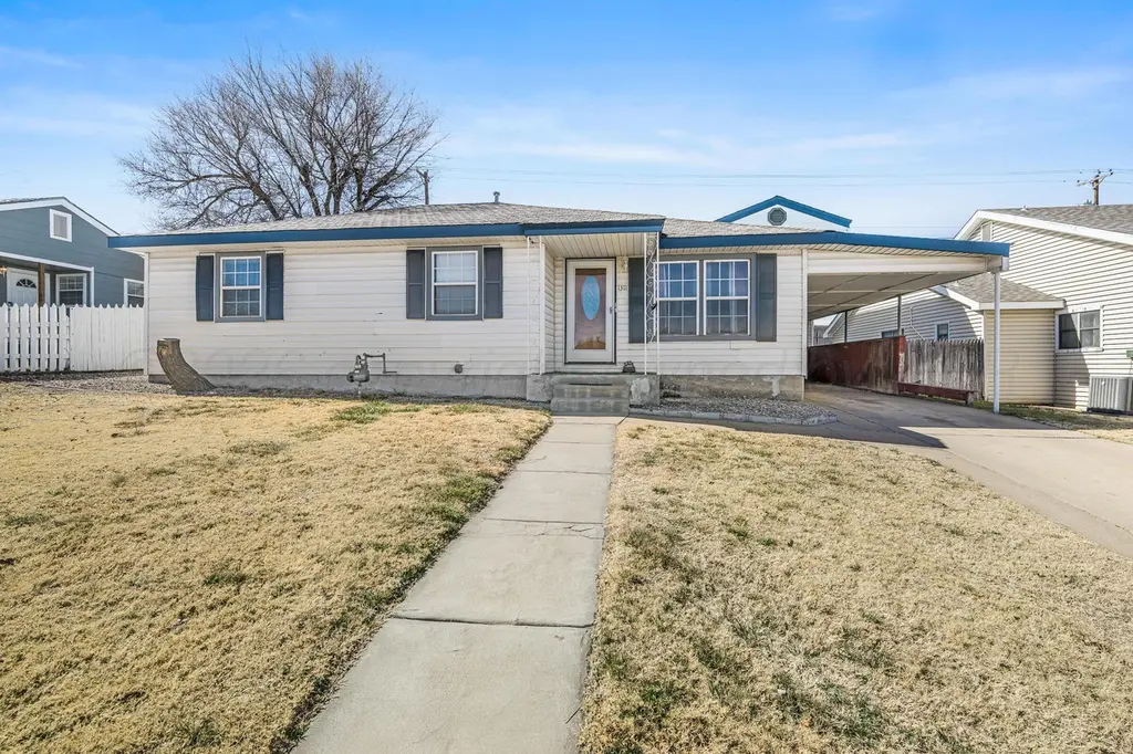 1311 Cooley Dr