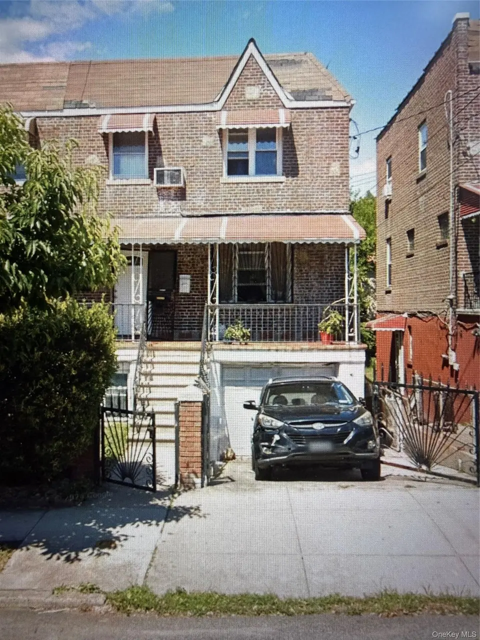 2749 Fish Ave