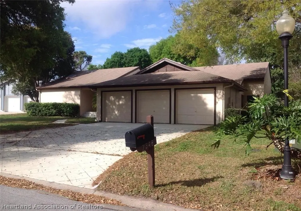 7348 Sparkling Lake Rd