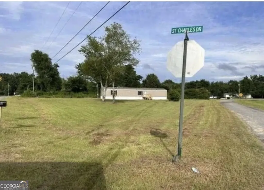 445 Saint Charles Dr