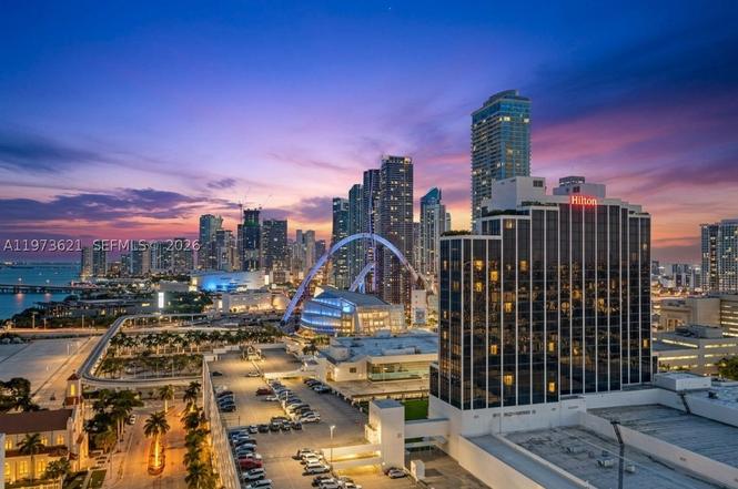 1750 N Bayshore Dr #2510