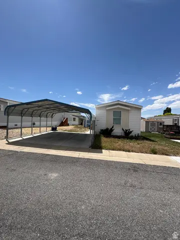 1611 N 180 E #64