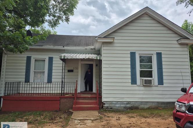 633 Kemper Rd