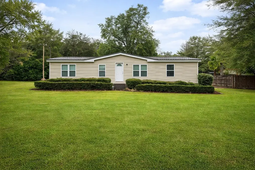 925 Hephzibah Mcbean Rd