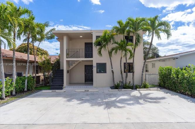 3520 SW 25th St