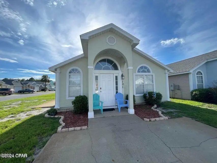 101 Seagrass Way