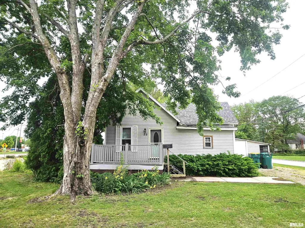 30 N Elm St