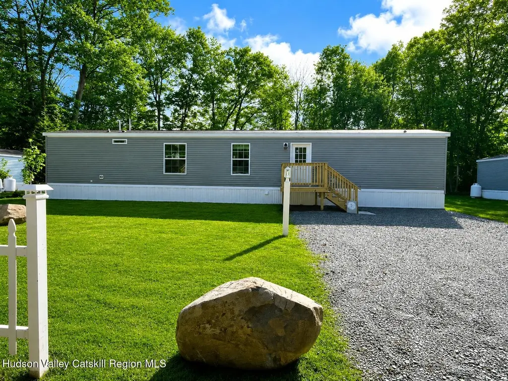 21 Oak Way