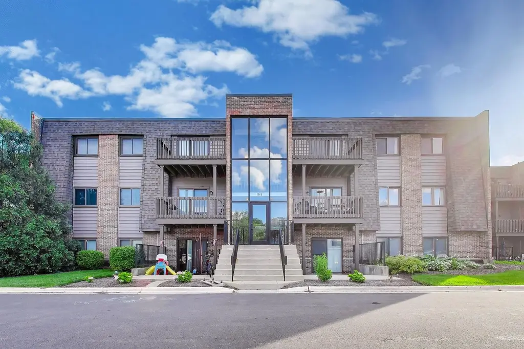 1440 Stonebridge Cir Unit J12