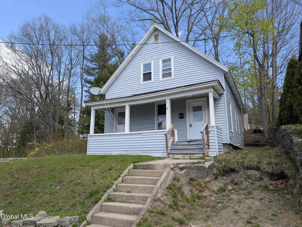 67 Montgomery St