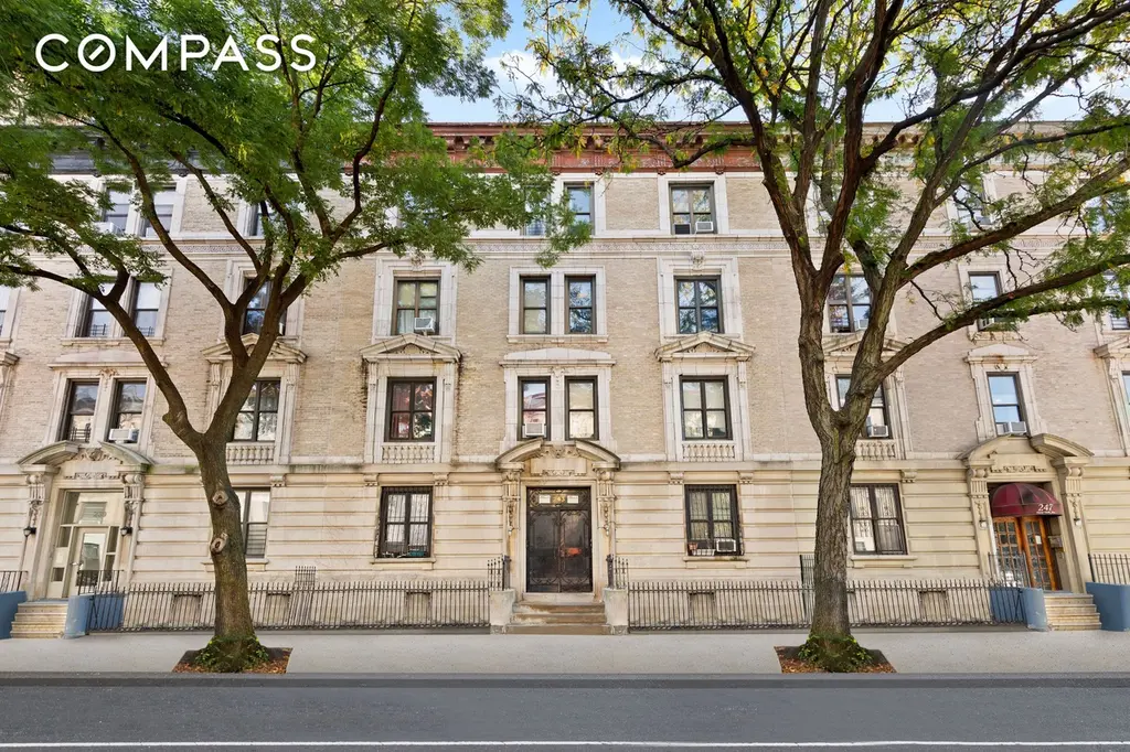 243 New York Ave