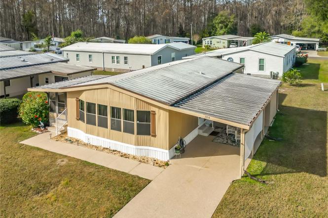 109 Lyonia Ln