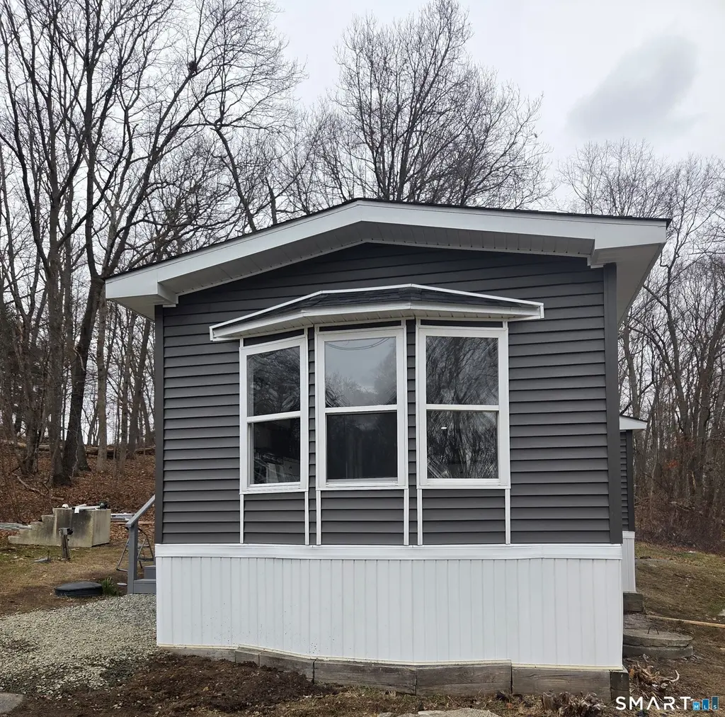 303 Mohegan Park Rd Lot 122