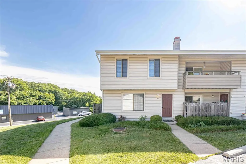 13 Dixons Ct Unit B