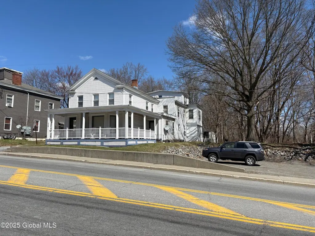 328 Milton Ave