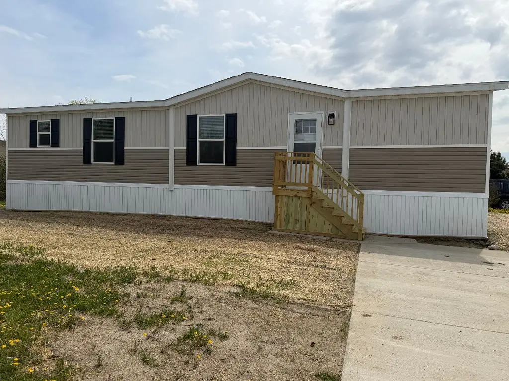 4951 Haggerty Rd #18