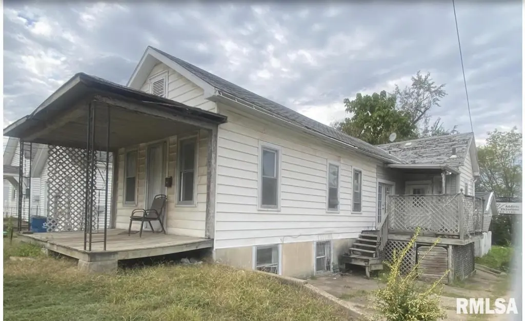 325 Cherry St