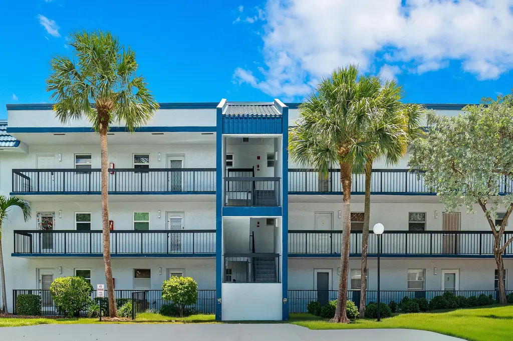 3170 Holiday Springs Blvd Unit 6-203