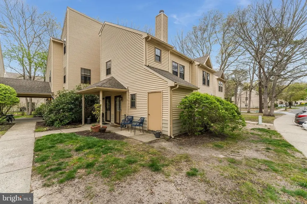 32 Azalea Cir
