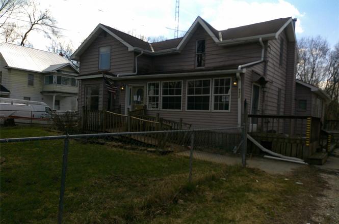 8405 N Vassar Rd