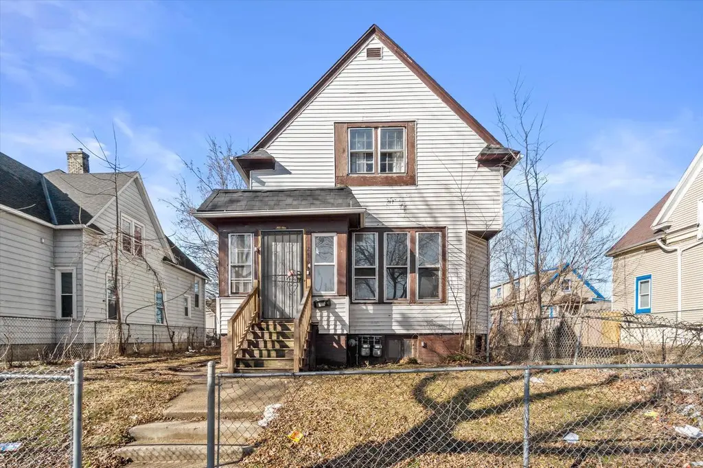 2765 N 26th St Unit 2765A