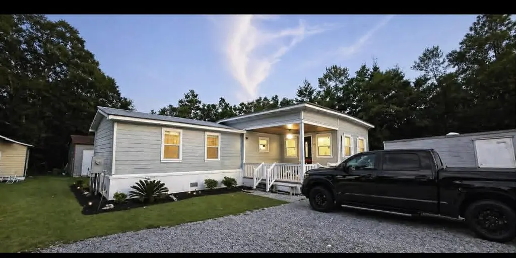 266 Smith Rd