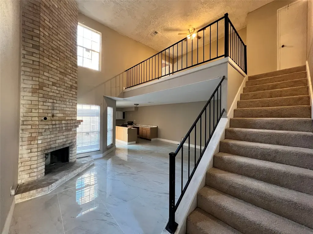 12239 W Village Dr Unit B