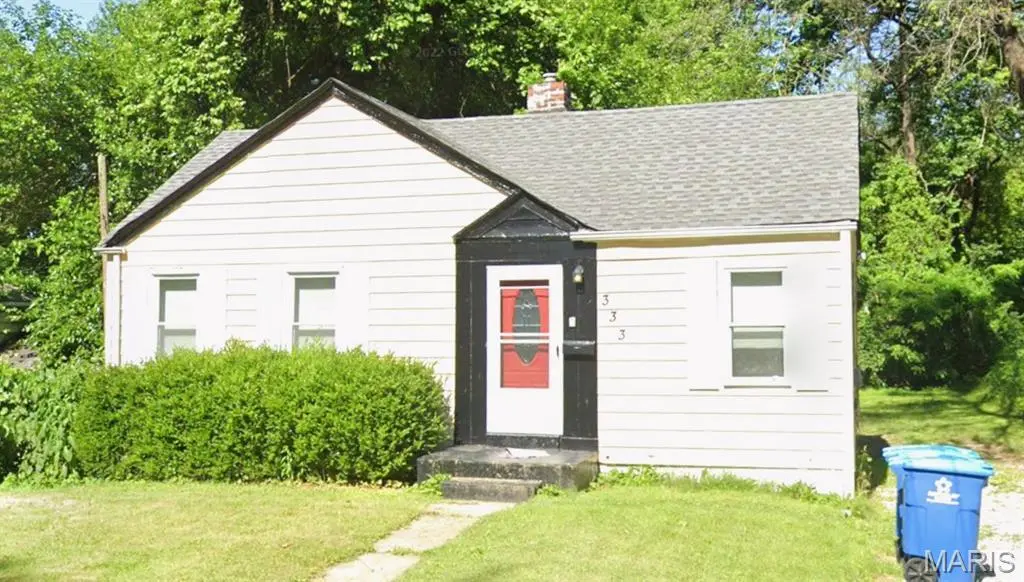 333 Plaza Ave