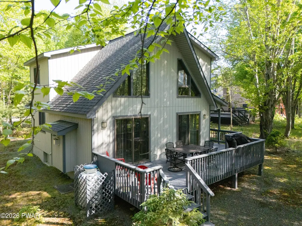 18 Highpoint Dr