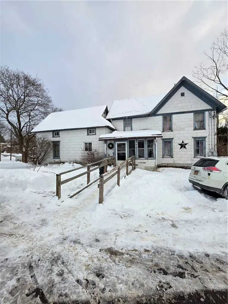 1136 Taft Ave