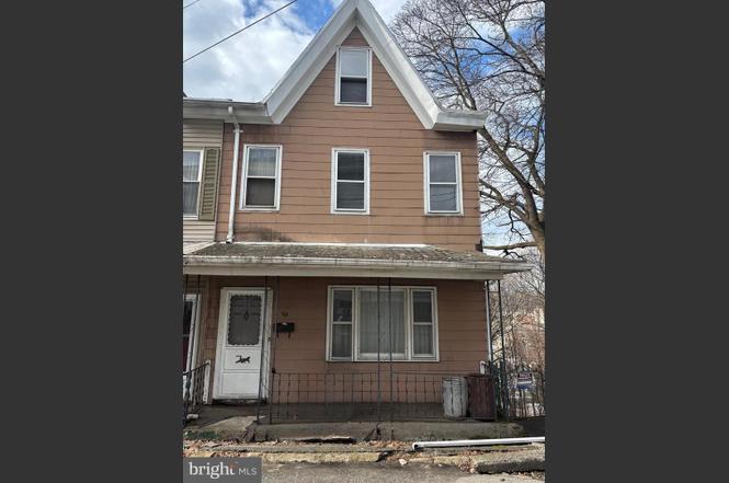 101 S George St