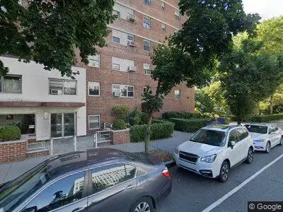 215 Adams St