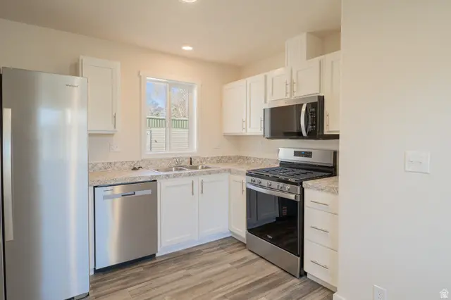 333 Childs Ave Unit C5