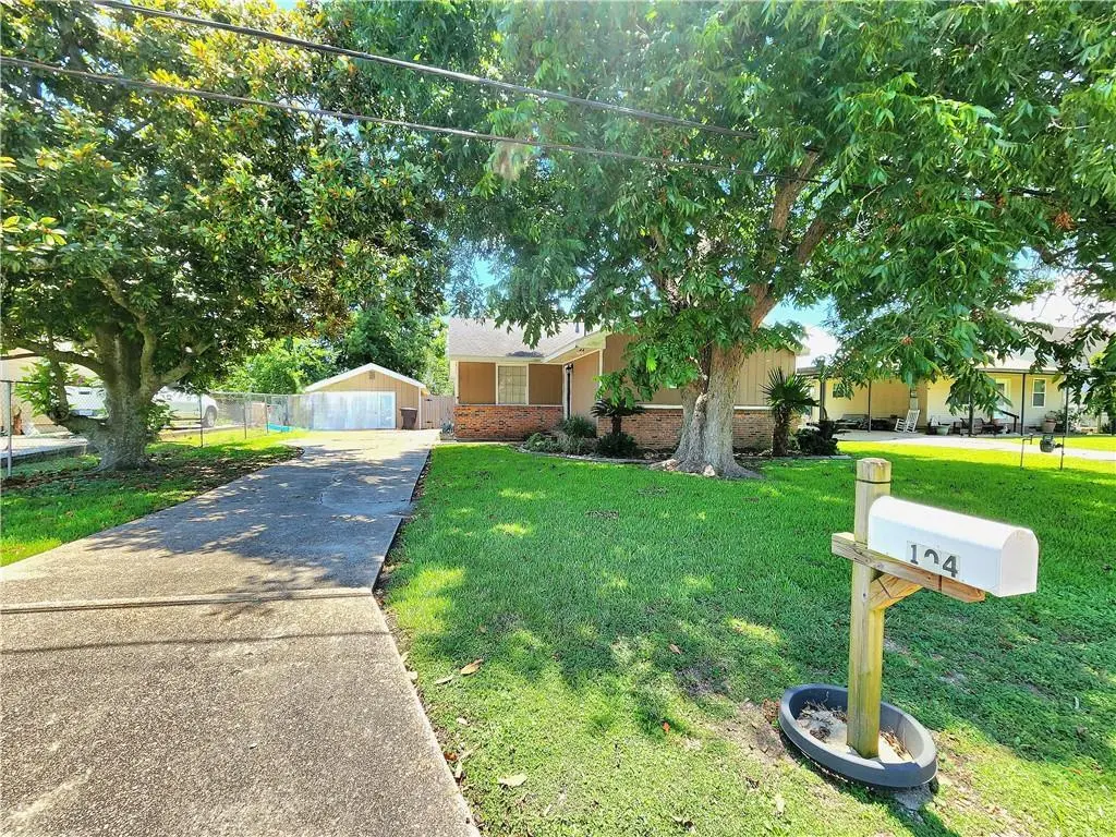 104 Delta St